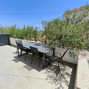 Apartment Eva 2 